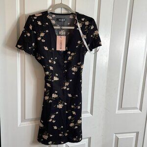 NEW! Missguided Dress